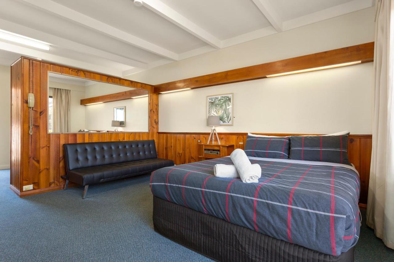 Village Family Motor Inn Launceston Extérieur photo